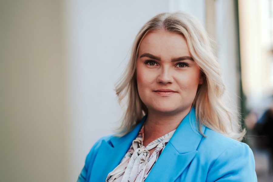 Ida Leino: Opettaja on sivistyksen sankari