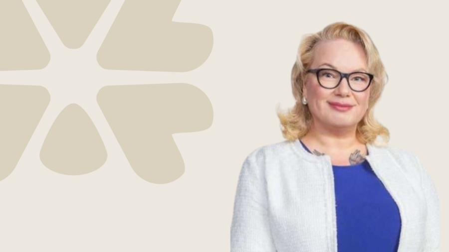 Pia Alt: Naiset kokonaisturvallisuuden tekijöinä